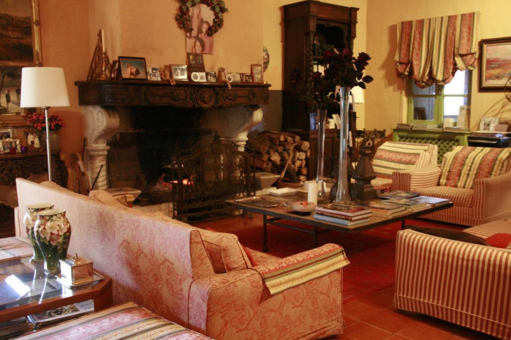 La Maison Sur La Colline Каркасон Екстериор снимка